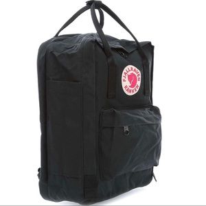 Fjallraven kanken laptop backpack. Black!